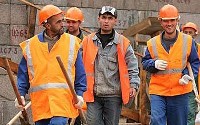 Asia-Plus: Общественный совет Таджикистана обсуждает вопросы трудовой миграции